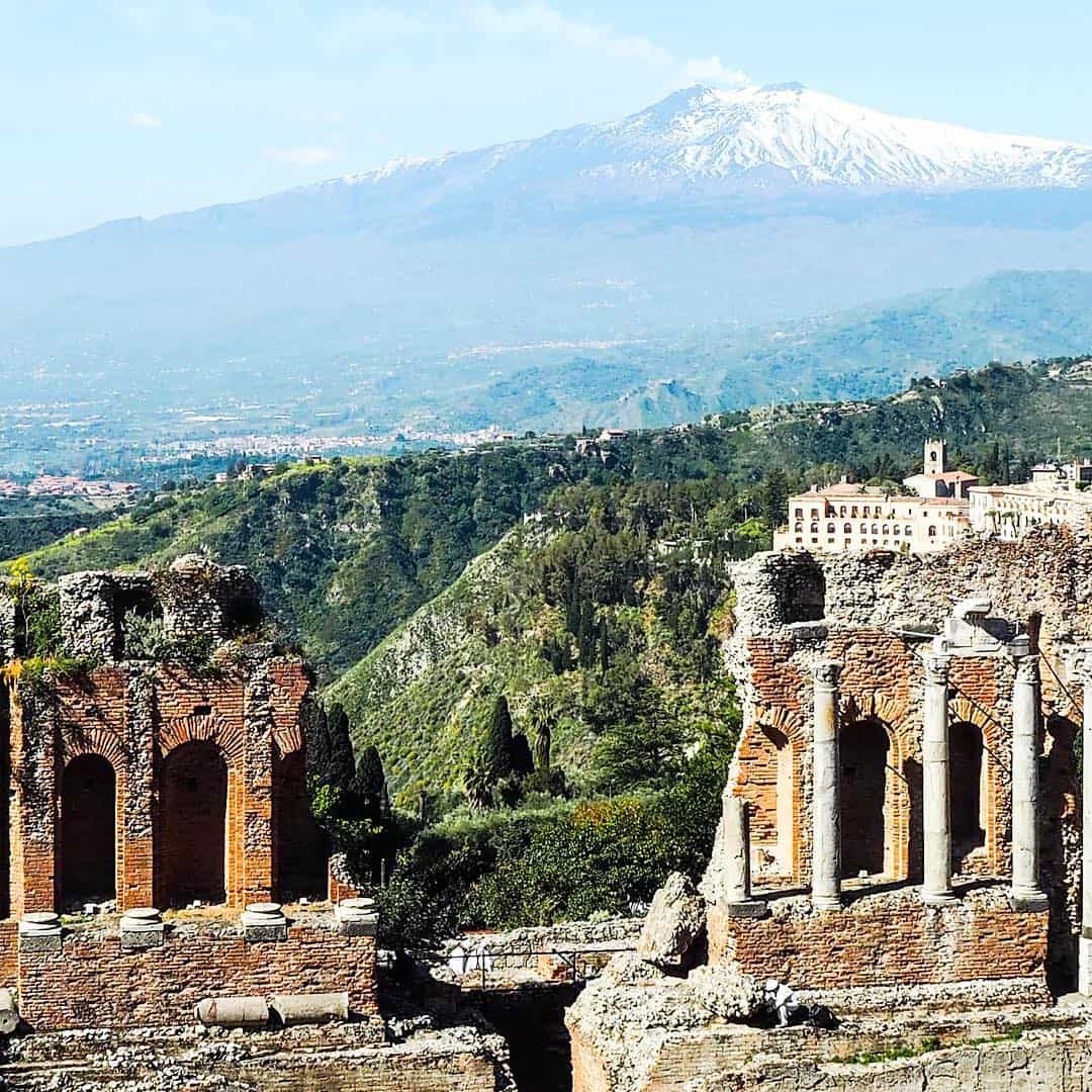 sicily where to stay