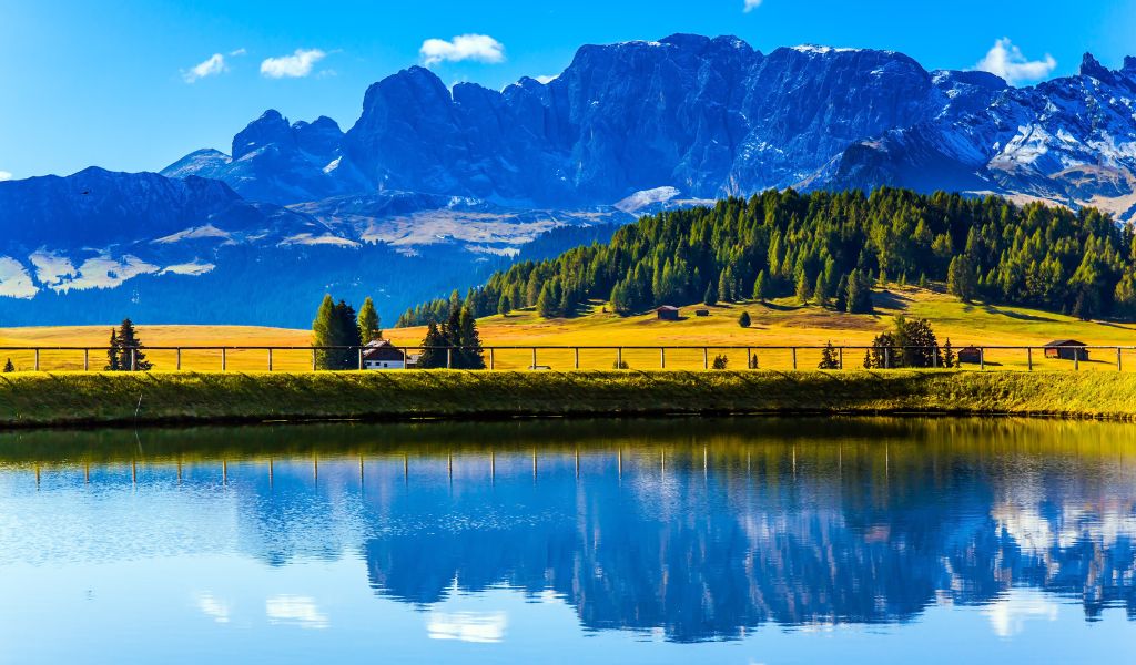alpe di siusi dolomites