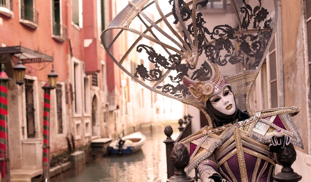carnevale costumes in venice